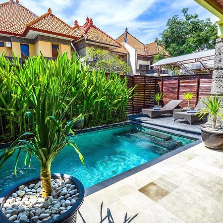 De Cinta Villa - Kuta - 5 Bedrooms - Heart Of Kuta Extérieur photo